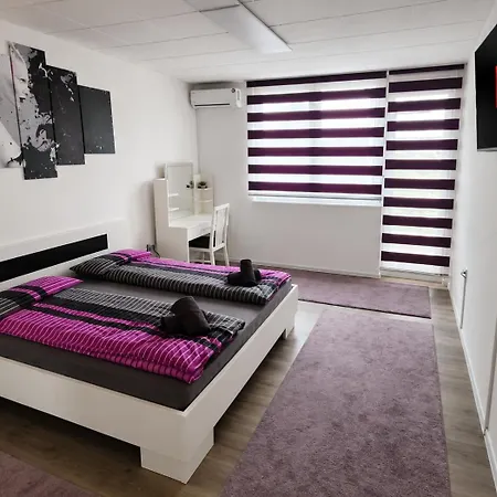 Stan Na Dan Apartment *