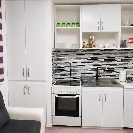 Stan Na Dan Apartment